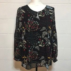 Kate & Mallory Floral Top  NWOT Med.